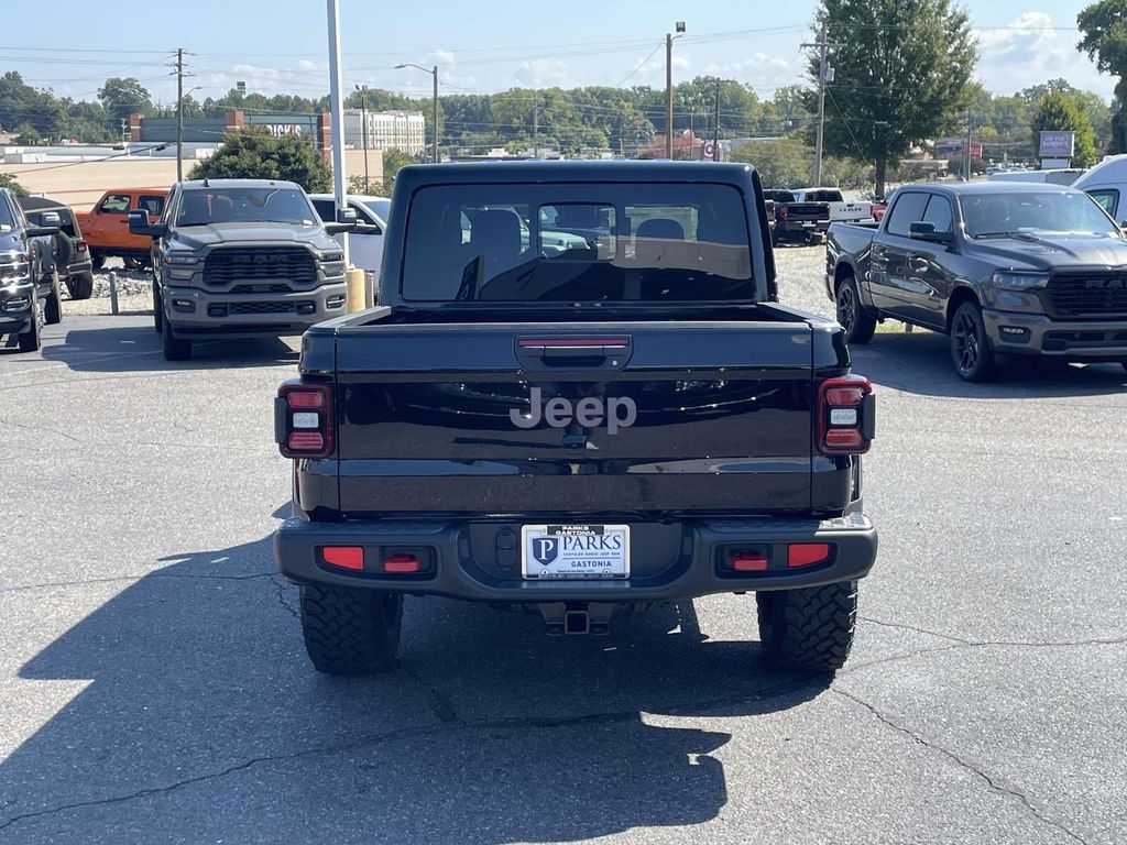 2025 Jeep Gladiator Rubicon photo 6