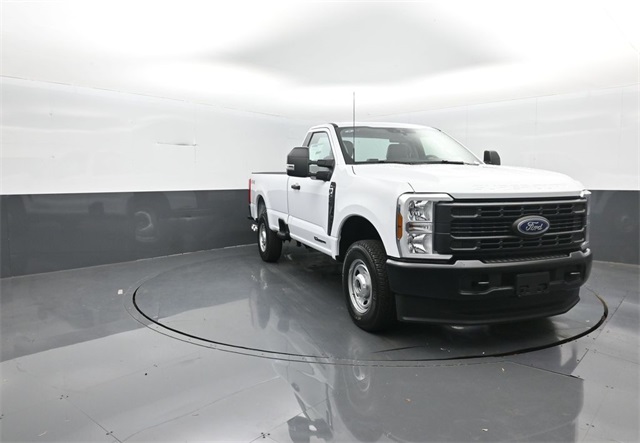2026 Ford F-250 Super Duty XL's photo