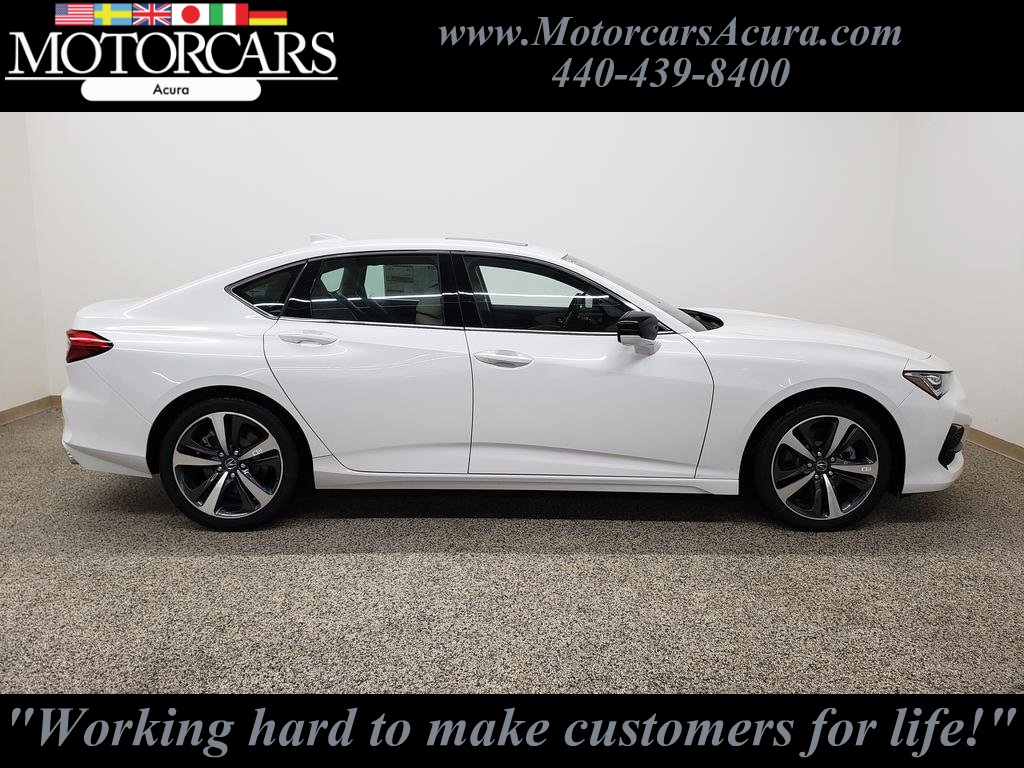 2025 Acura TLX Technology photo 2