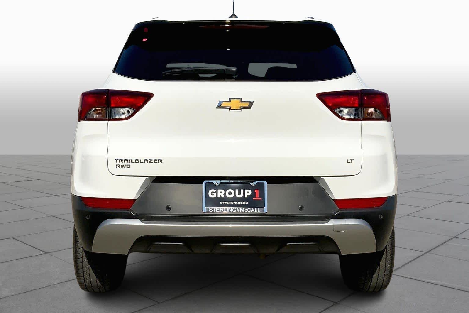 2023 Chevrolet Trailblazer LT photo 3