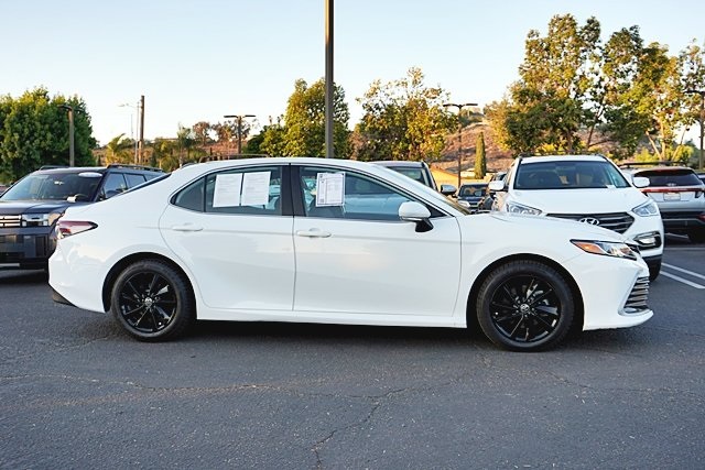 Used 2023 White Toyota LE image 6
