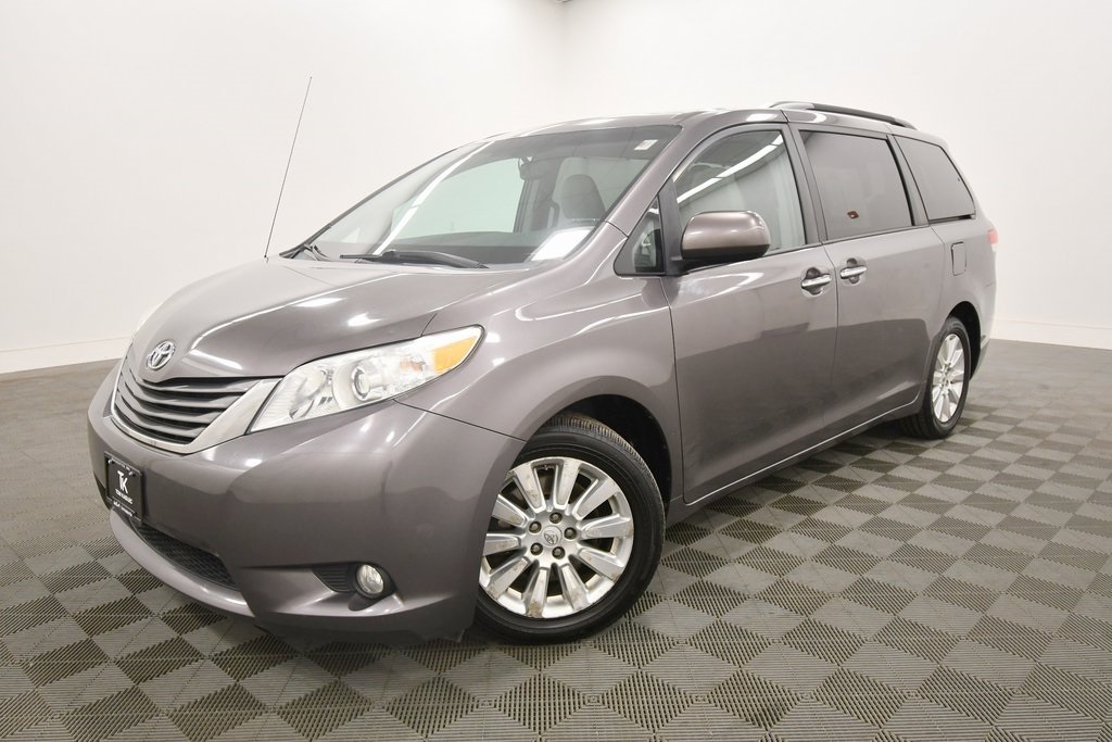 Used 2014 Toyota Sienna XLE with VIN 5TDDK3DC5ES080420 for sale in Rochester, Minnesota