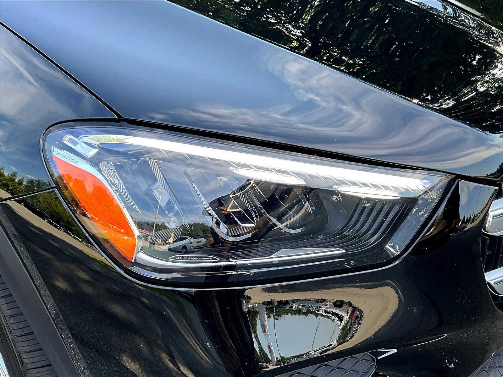 2024 Mercedes Benz GLE 450e photo 31