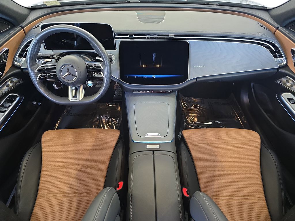 2025 Mercedes Benz E AMG 4MATIC photo 9