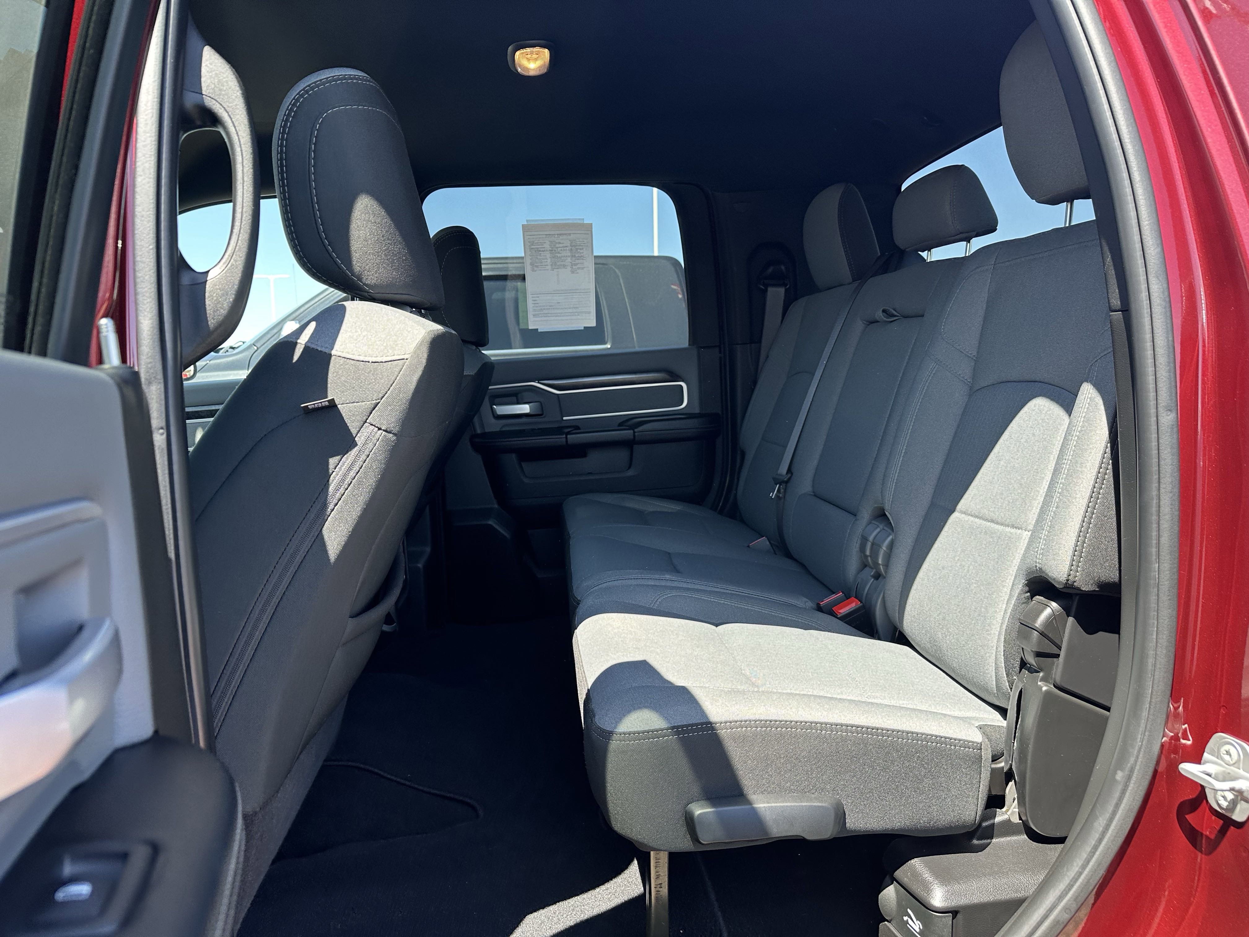 2022 Ram 3500 Big Horn photo 4
