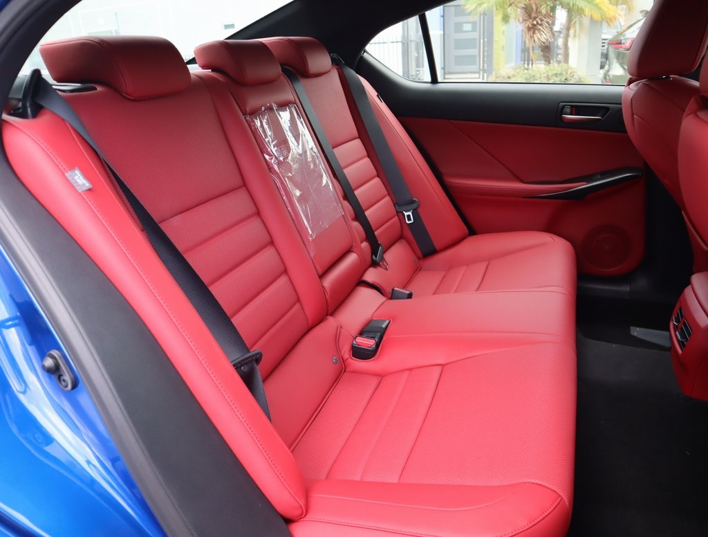 2025 Lexus IS 350 F SPORT photo 28