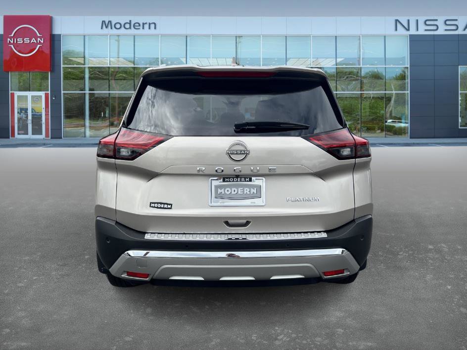 2022 Nissan Rogue Platinum photo 6