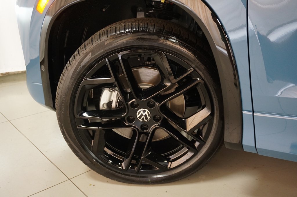 2025 Volkswagen Tiguan SE R-Line Black photo 27