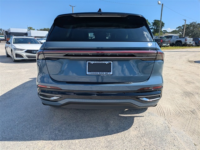 2025 Lincoln Nautilus Black Label photo 4