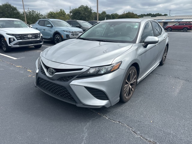 2019 Toyota Camry L photo 9