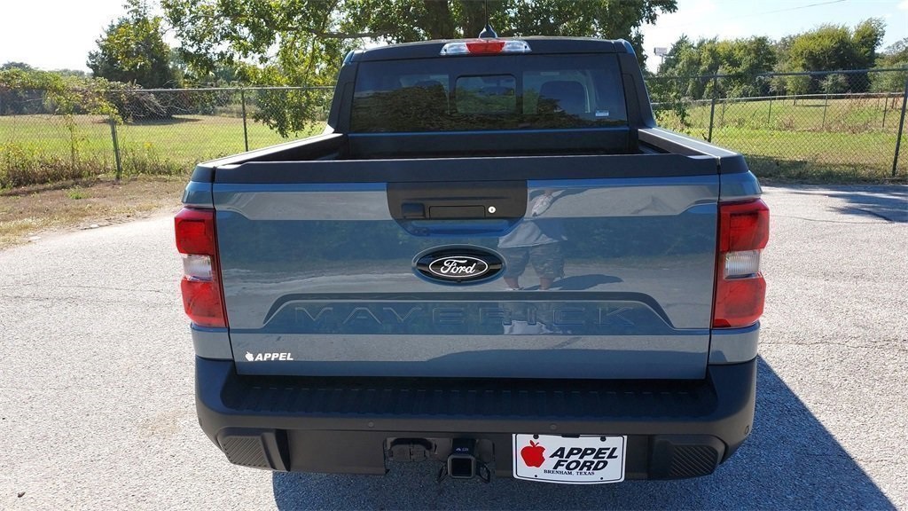 2025 Ford Maverick Lariat photo 3