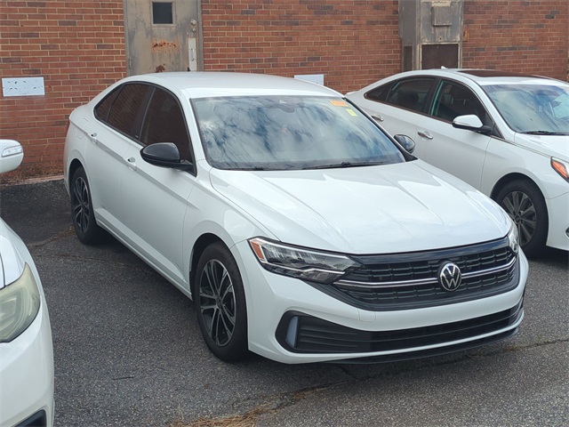2023 Volkswagen Jetta 1.5T Sport photo 3