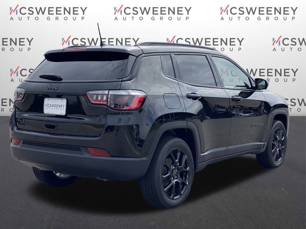 2025 Jeep Compass Latitude photo 5
