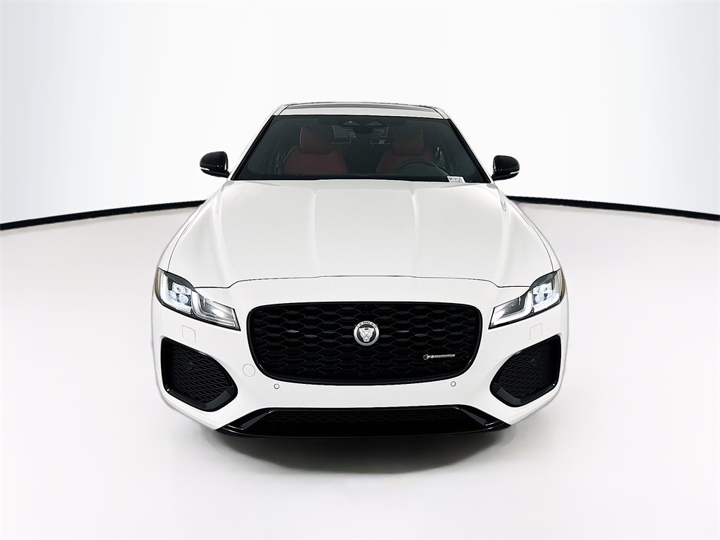 2024 Jaguar XF P250 R-Dynamic SE photo 2