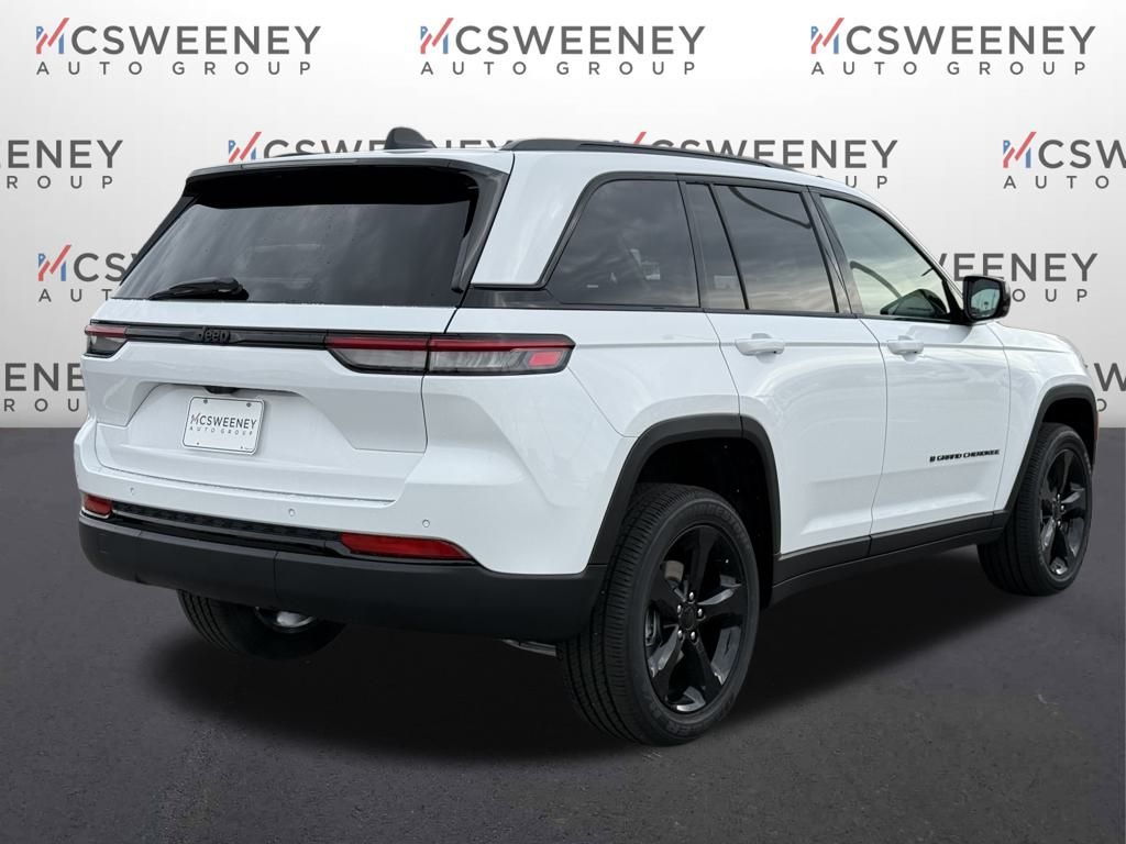 2025 Jeep Grand Cherokee Altitude X photo 3