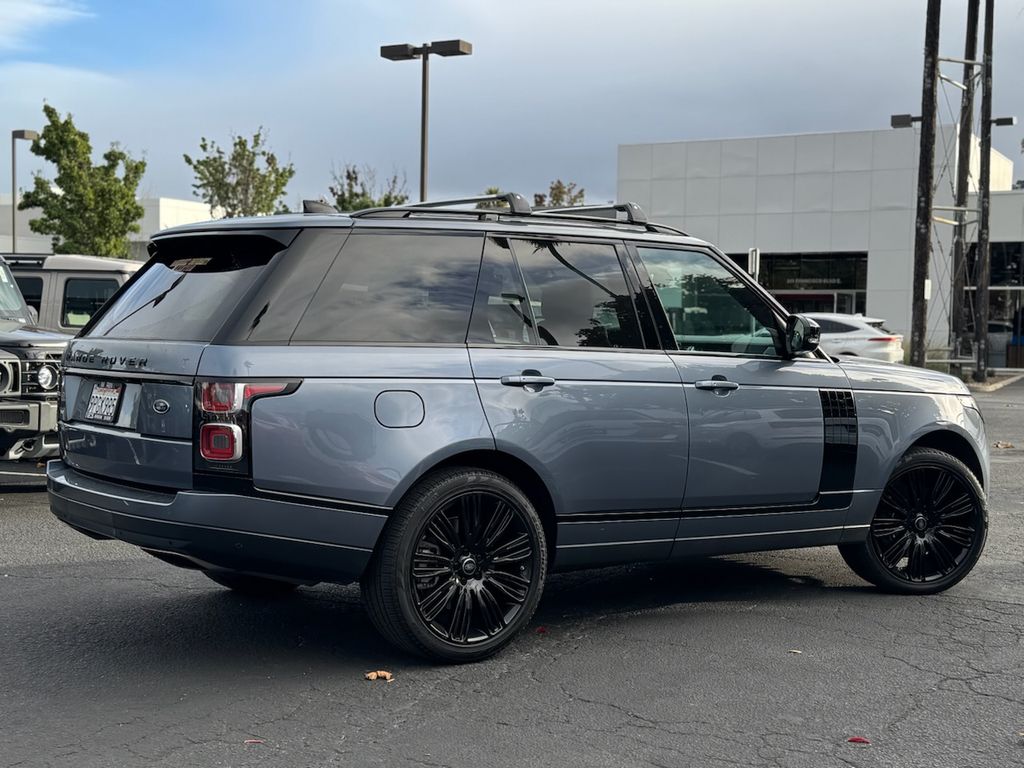 2020 Land Rover Range Rover HSE photo 4