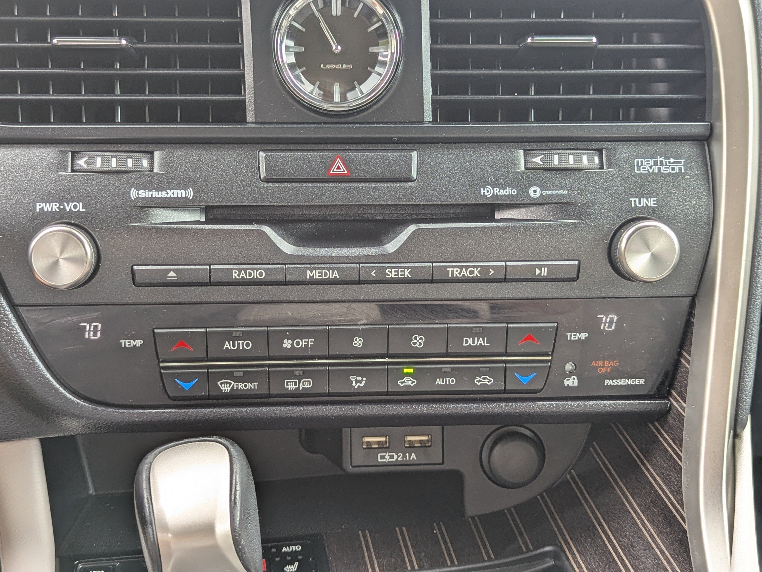 2020 Lexus RX 450h Luxury photo 29
