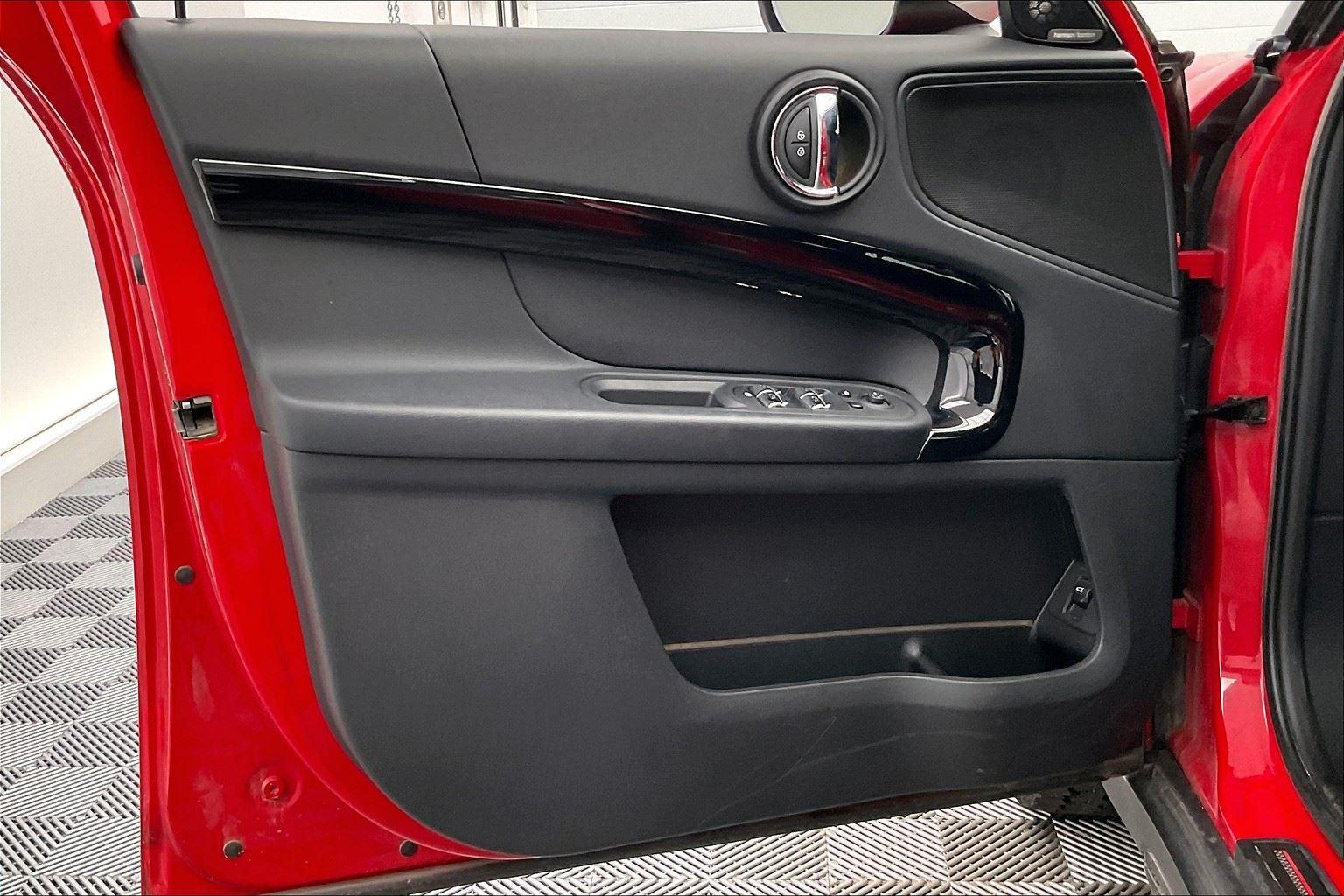 2023 Mini Countryman John Cooper Works ALL4 photo 16