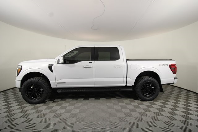 2025 Ford F-150 Lariat photo 2