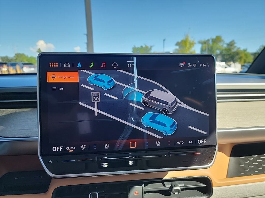 2025 Volkswagen ID. Buzz photo 16