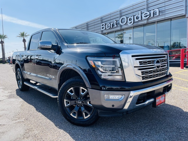 2024 Nissan Titan Platinum Reserve's photo