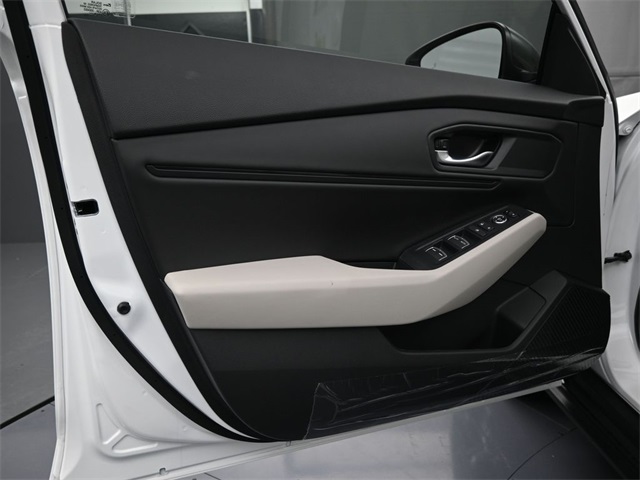 2025 Honda Accord SE photo 3