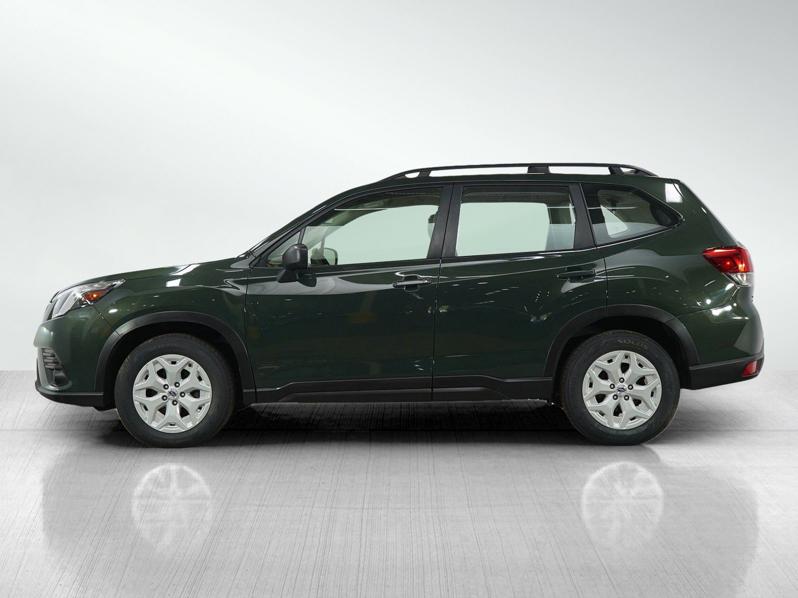 Used 2022 Subaru Forester Base with VIN JF2SKACC4NH465048 for sale in South Saint Paul, Minnesota