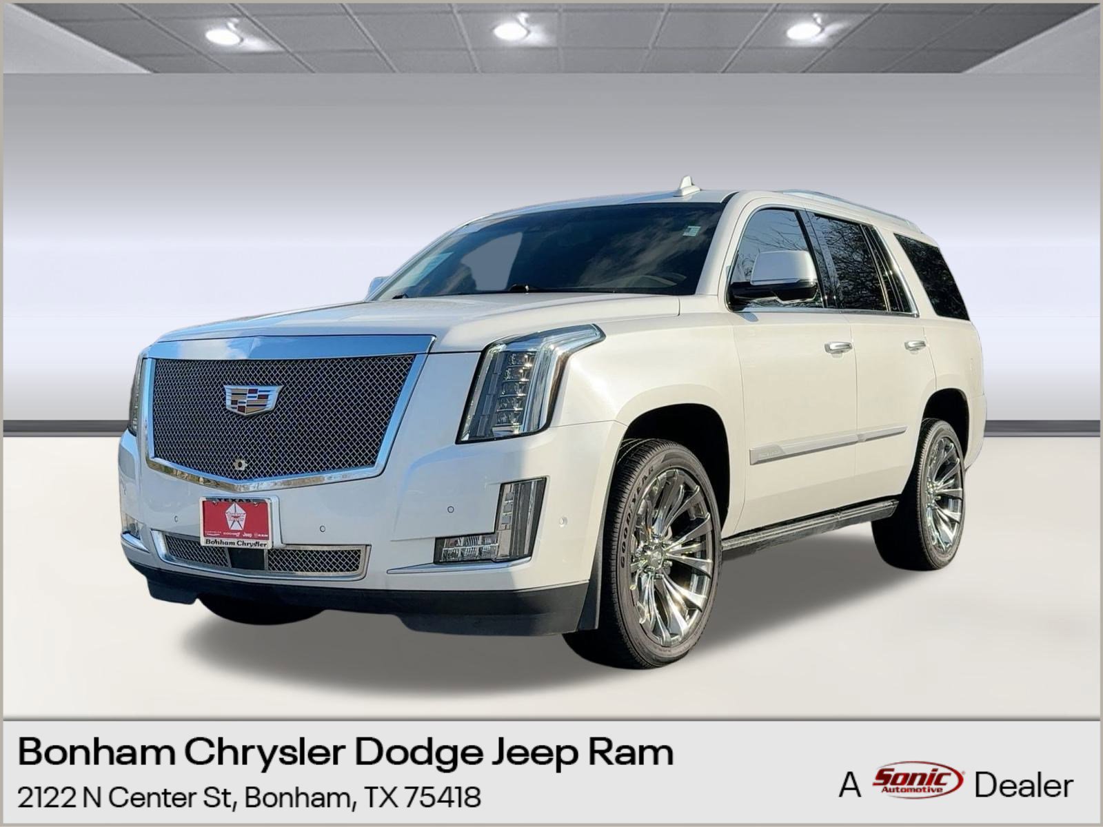 2018 Cadillac Escalade Platinum's photo