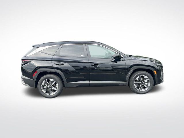 2025 Hyundai Tucson SEL Convenience photo 4