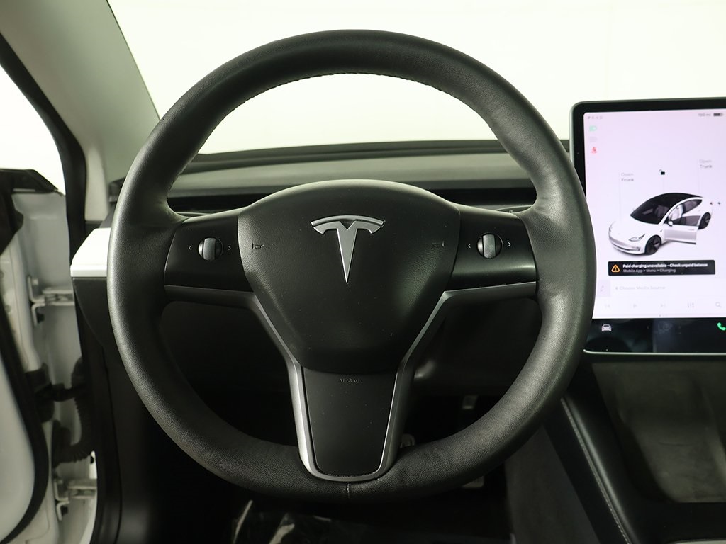 2021 Tesla Model 3 Standard Range Plus photo 24
