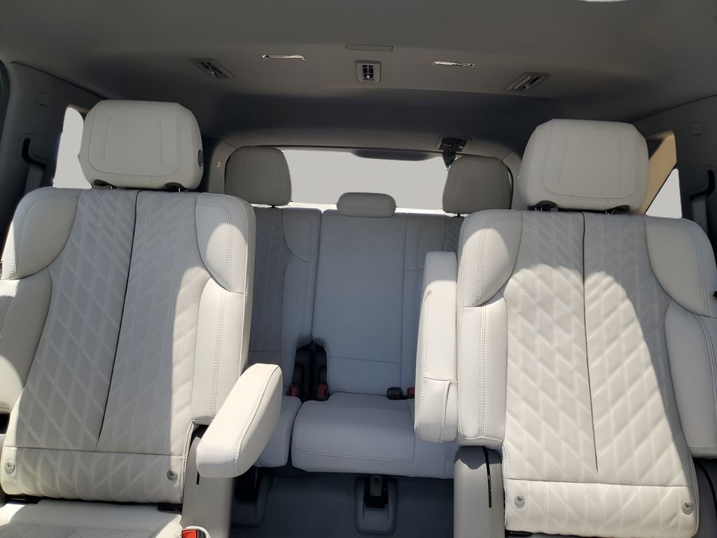 2026 Cadillac Escalade IQ Luxury photo 41