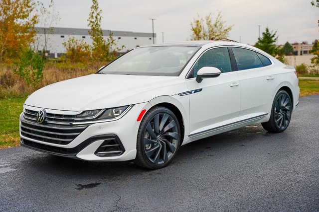 2023 Volkswagen Arteon SEL R-Line photo 4