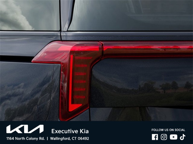2025 Kia Carnival SX Prestige photo 11
