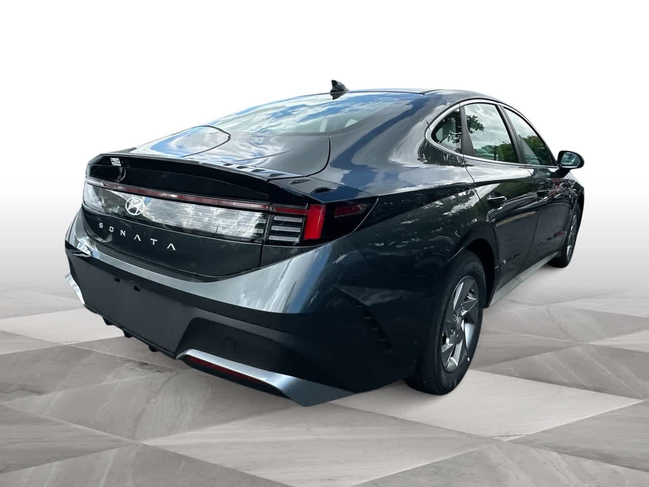 2026 Hyundai Sonata SE photo 8