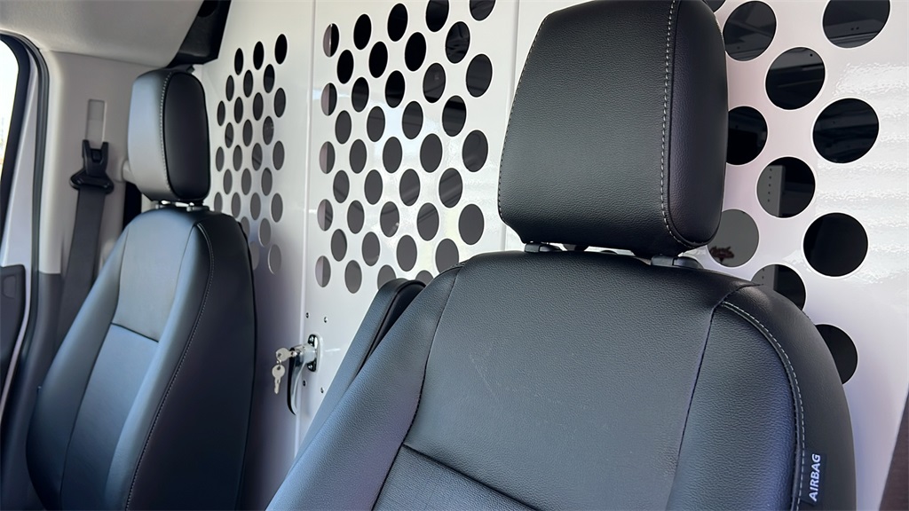 2024 Ford Transit Cargo Van photo 16