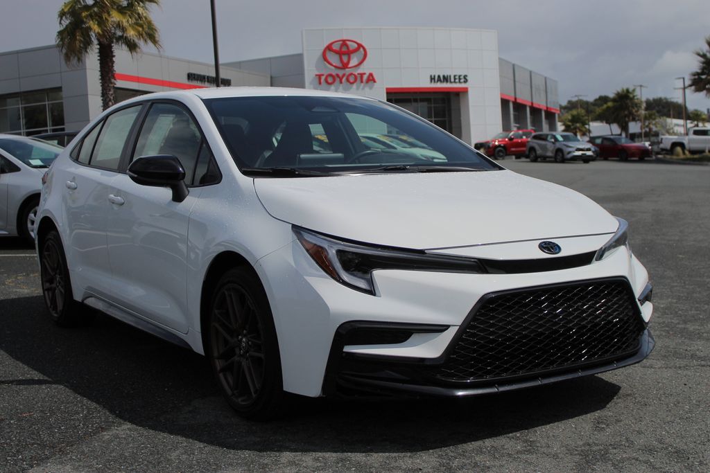 2024 Toyota Corolla Hybrid Nightshade Edition photo 4