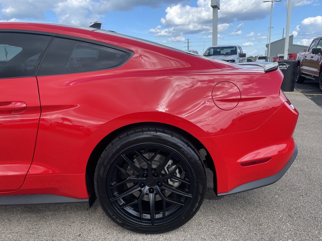 2021 Ford Mustang GT photo 29