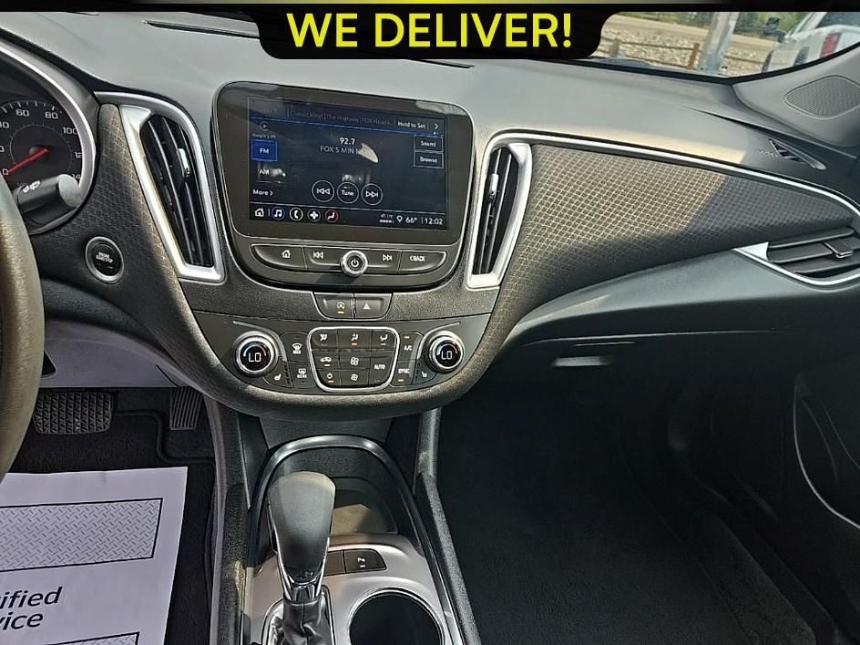2024 Chevrolet Malibu 1LT photo 10