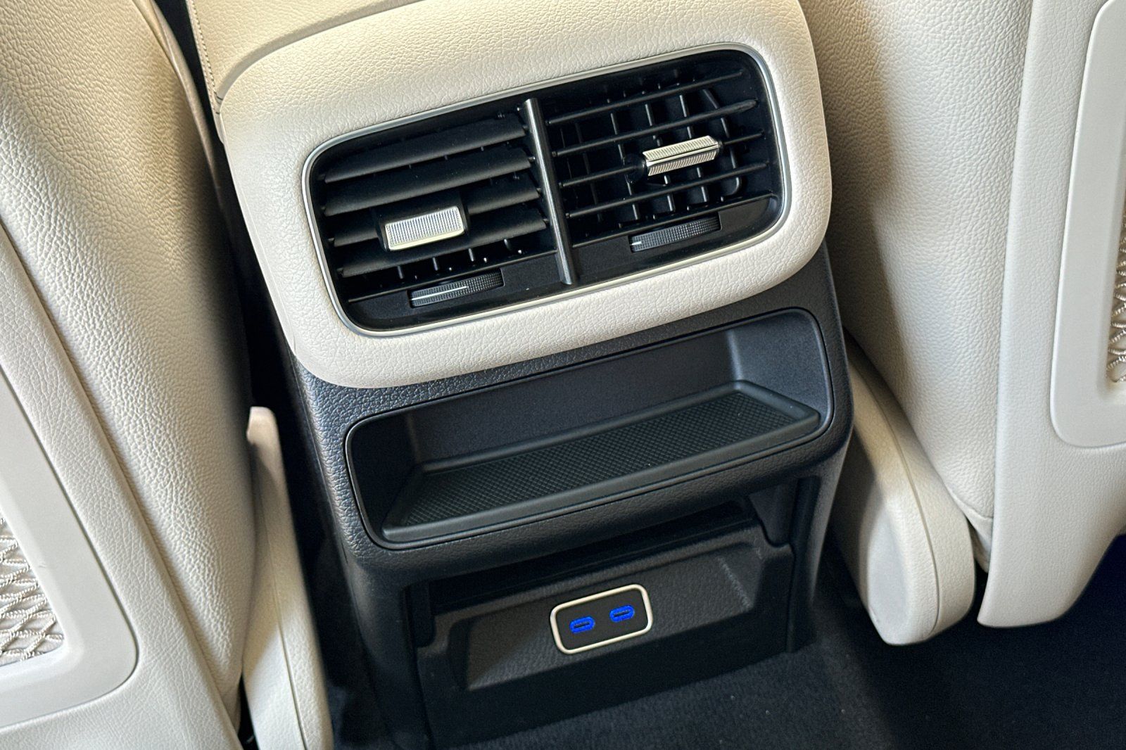 2026 Mercedes Benz GLE 450 4MATIC photo 21