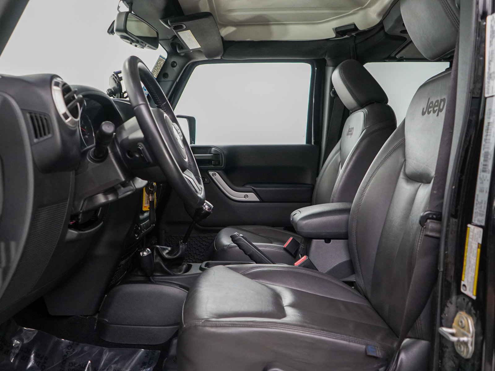 2016 Jeep Wrangler Sahara Sport photo 16