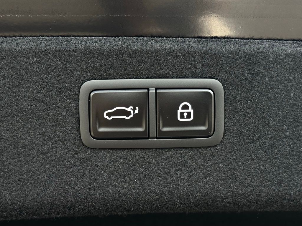 2026 Genesis G80 2.5T Sport Prestige AWD photo 14