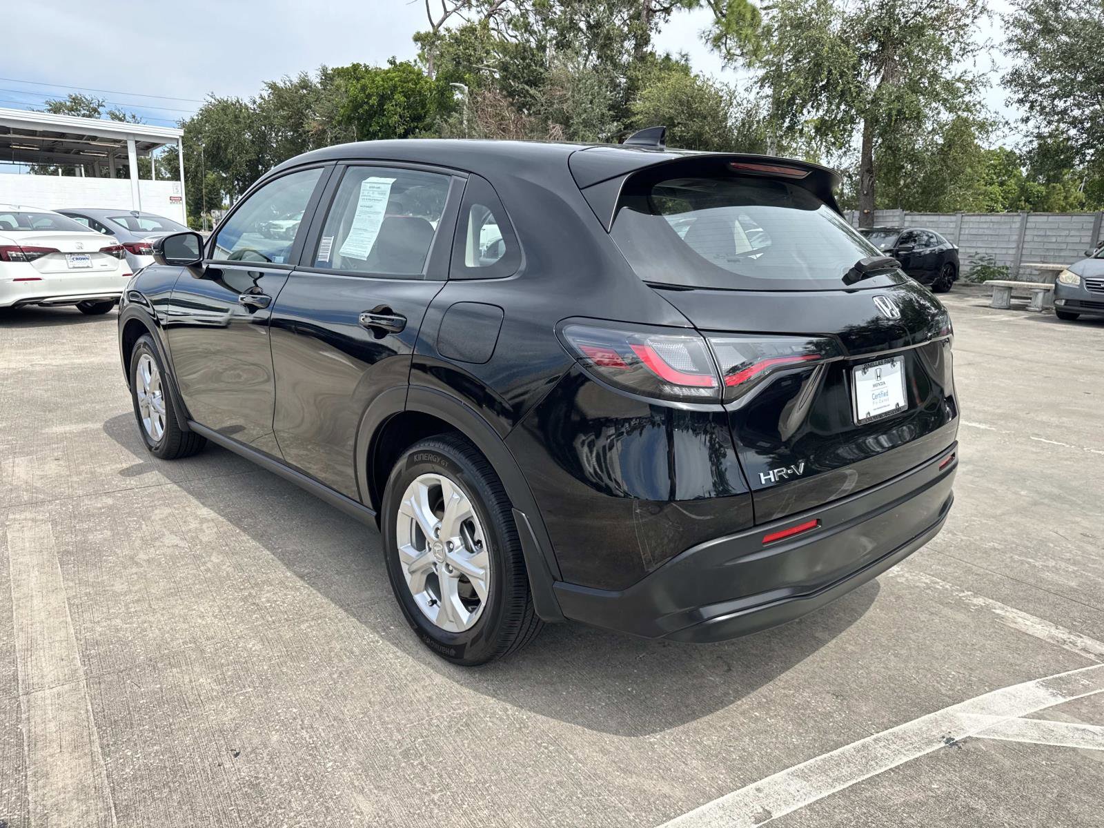 2023 Honda HR-V LX photo 5