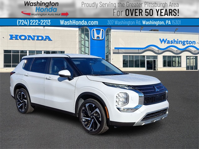 2024 Mitsubishi Outlander SE's photo