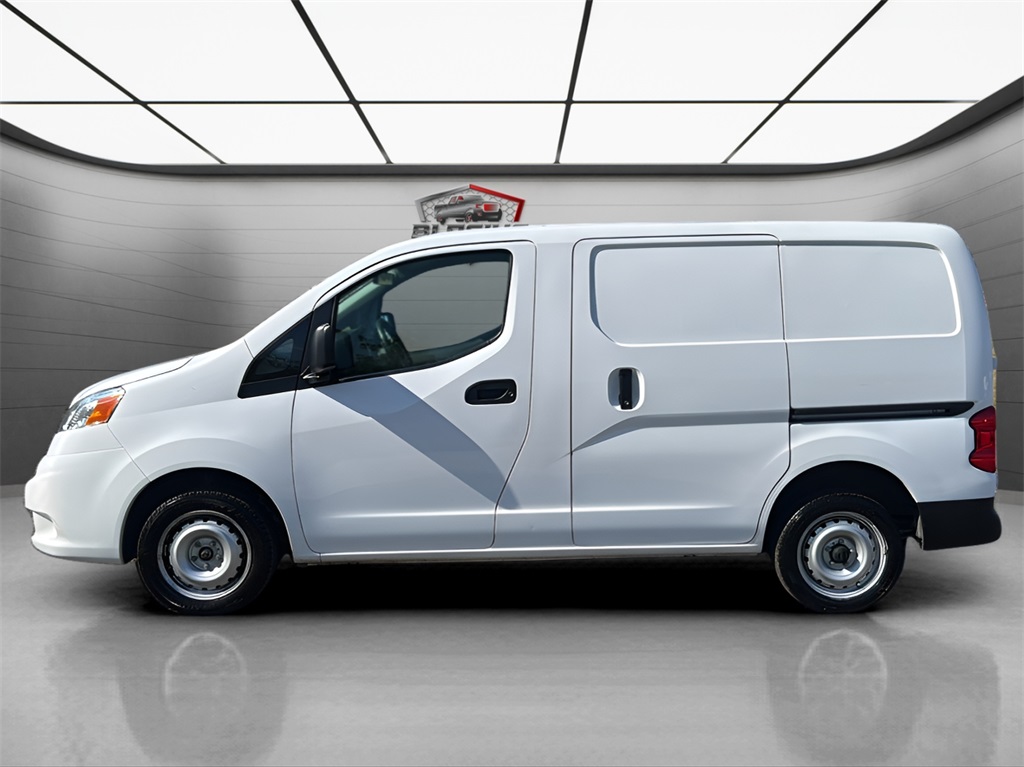 2021 Nissan NV200 S photo 2