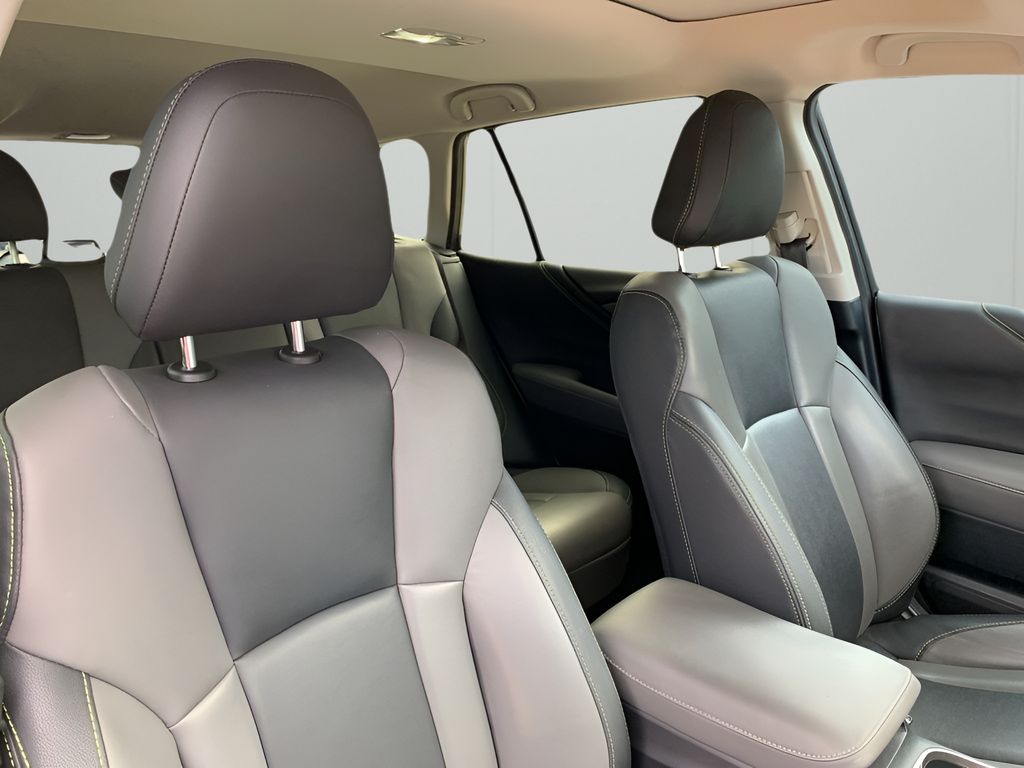 2020 Subaru Outback Onyx Edition XT photo 16