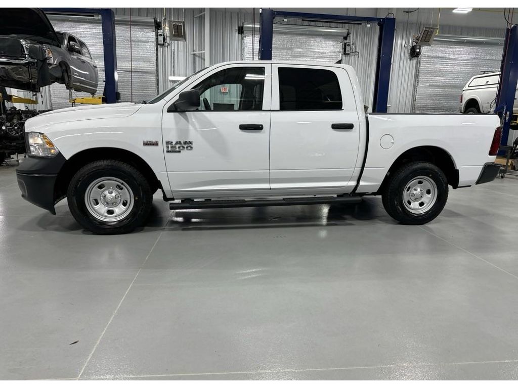 2024 Ram 2500 Tradesman photo 2