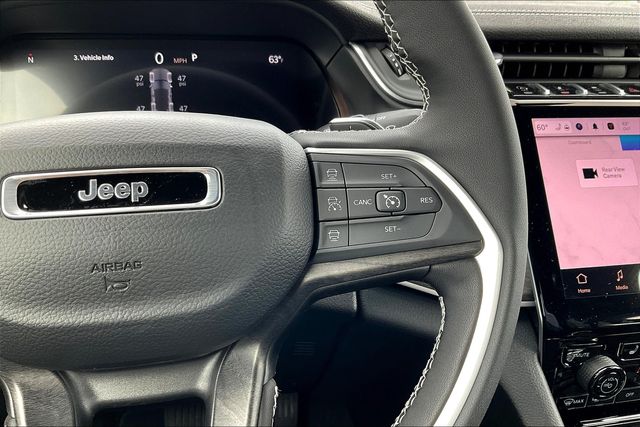 2025 Jeep Grand Cherokee Limited photo 15