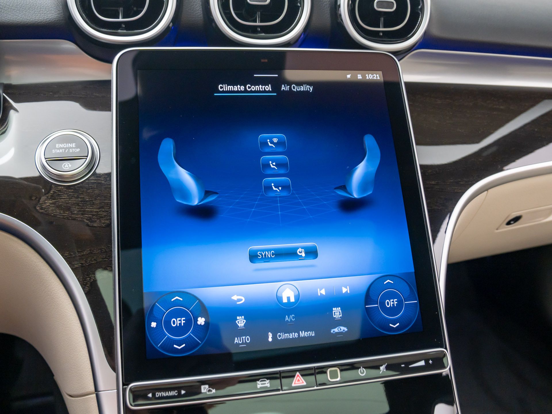 2025 Mercedes Benz C 300 4MATIC photo 20