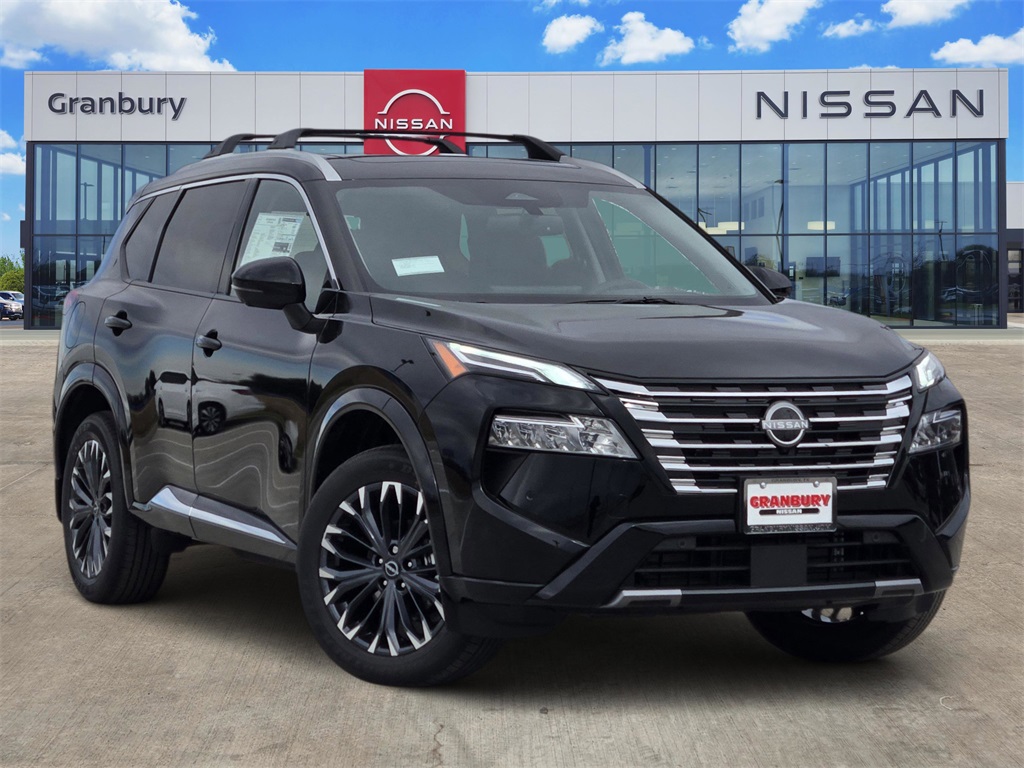 2026 Nissan Rogue Platinum's photo