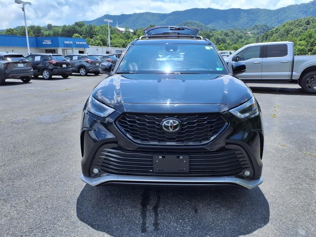 2023 Toyota Highlander XSE photo 9